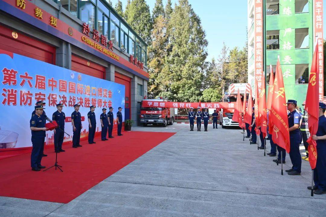 队长发表热情演讲，鼓舞全队士气备战下场大战