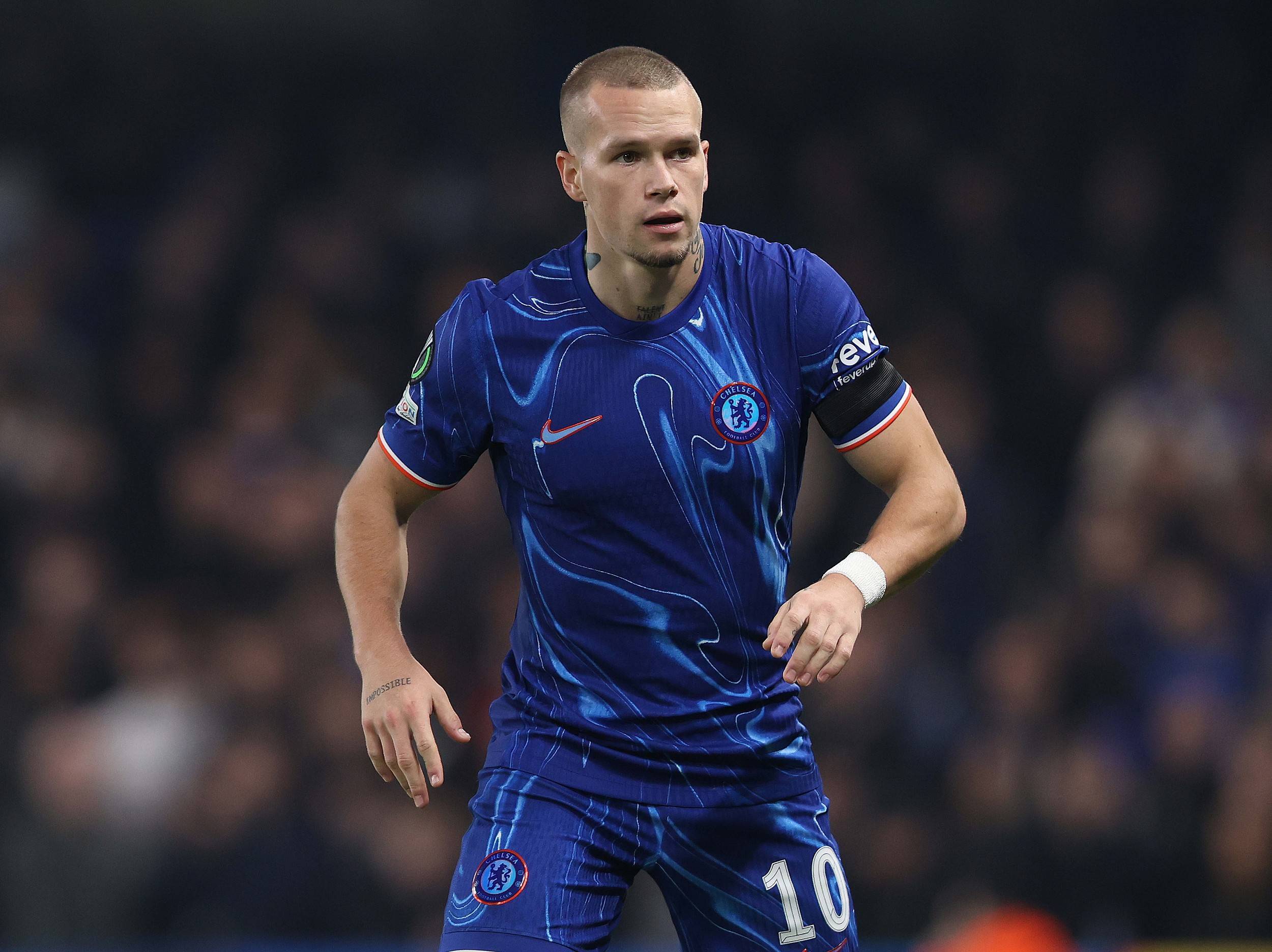 欧超杯清晨走向成谜,切尔西篮板制胜,震撼外界,训练强度明显提升 欧超杯清晨走向成谜,切尔西篮板制胜,震撼外界,训练强度明显提升