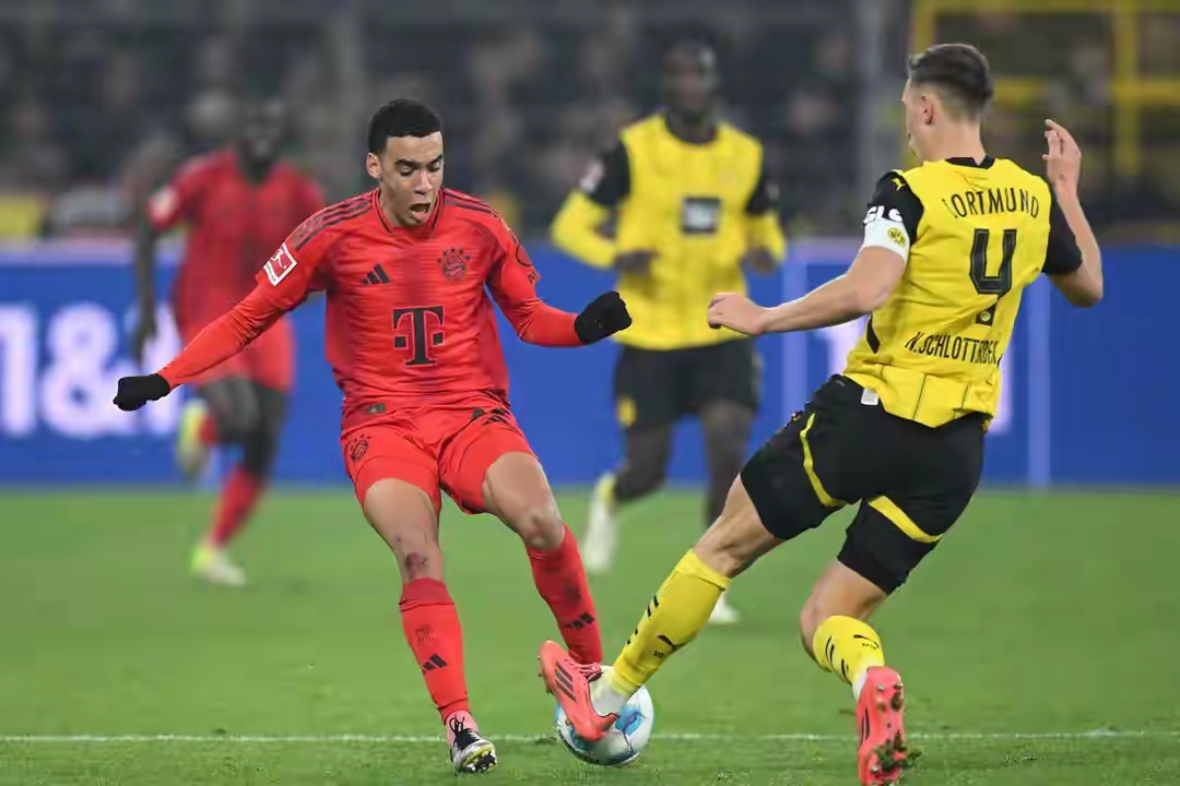 多特蒙德国际比赛日扳平良机,志在欧超杯名次提升,球迷炸锅,纪律约束更严格的简单介绍 多特蒙德国际比赛日扳平良机,志在欧超杯名次提升,球迷炸锅,纪律约束更严格的简单介绍