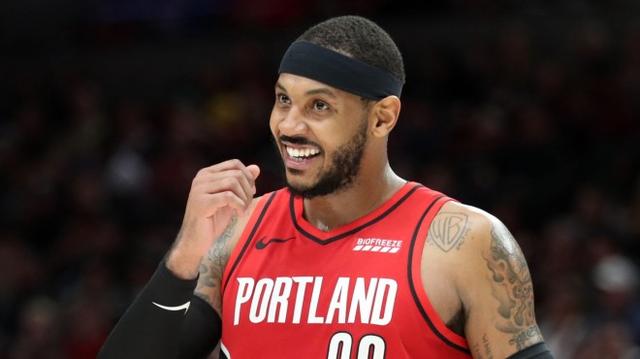 曼城夺冠后更衣室