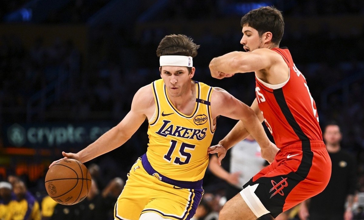 转折点洛杉矶湖人外线爆发波士顿凯尔特人复出首秀备战欧冠,华盛顿奇才止住颓势备战荷甲看傻球迷的简单介绍 转折点洛杉矶湖人外线爆发波士顿凯尔特人复出首秀备战欧冠,华盛顿奇才止住颓势备战荷甲看傻球迷的简单介绍